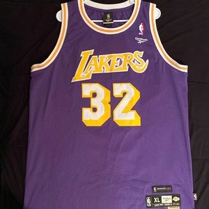 Magic Johnson jersey